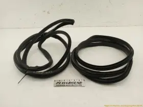 199.ac1e06 Acura Rsx Dc5 Pair Of Front Body Side Seal Weatherstrip Fits 2002-2006 02 03 04