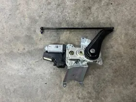 427110-10711 Aisin 2015-2019 Mitsubishi Outlander Rear Power Trunk Lift Gate Motor