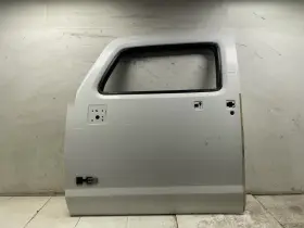 120-00777l American Motors 2008 Hummer H3 Front Left Driver Door Shell Oem Olympic White