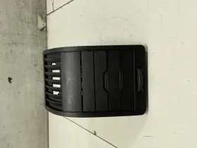 Gm15115503 American Motors 2006 Hummer H3 Dash Outer Right Passenger Side Air Vent Grille Oem