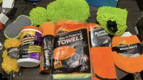 665313 Armor All Armor-all Car Cleaning Kit Plus Additional Accessories As Shown Brand New