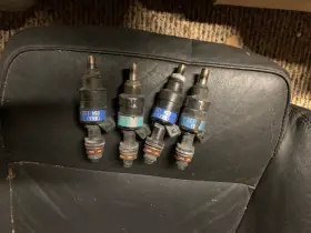 054133551a Audi 90 Coupe 2.3 20v 4 Fuel Injectors 054 133 551 A