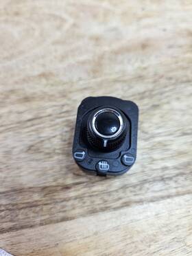 Audi 8k0959565c 2010 Q5 - Side Mirror Adjustment Switch