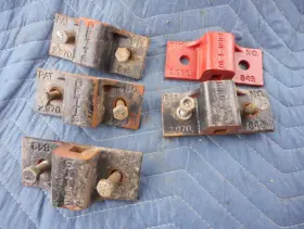 No-849 Betts Lot 5 849 Mud Flap Brackets Semi Truck M35a2 6x6 Deuce And Half Military