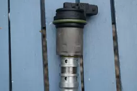 1707323-13 Bmw Oem 2004 2005 2006 2007 2008 E53 E60 Vanos Variable Valve Timing Solenoid