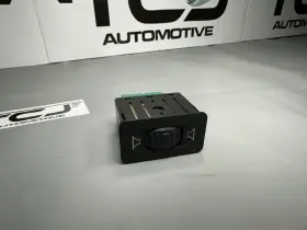 65121379325 Bmw Oem E30 Audio Fader Control With Cylindrical Connector