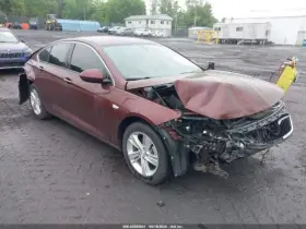 564.gm4n18 Buick Regal 2018 Jack 9114661