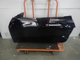 120.gm1x26 Chevrolet 2026 C8 Corvette Driver Door Shell