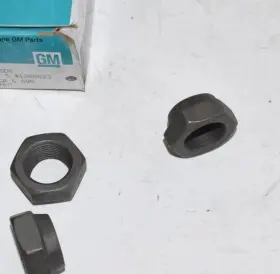 1260823 Chevrolet Nos 1978-1993 Chevy Camaro Chevelle Impala Nova Truck Pinion Flange Nut