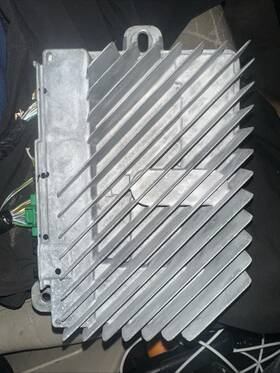 Chevrolet 23404447 2014-2019 Corvette C7 Bose Radio Speaker Amplifier Oem 9367