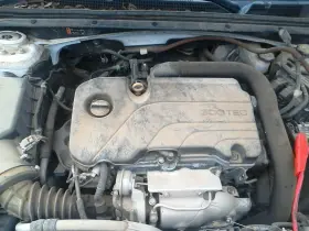 351.gm1m19 Chevrolet Malibu 2019 Engine Cover 104976781