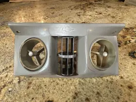 3835190 Chevrolet 1964 1965 1966 Chevy C10 Truck Factory A/c Ac Air Conditioning Dash Bezel Vents