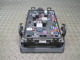 Chevrolet 84019255 14-19 Corvette C7 Under Hood Engine Bay Fuse Relay Box Module Oem