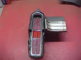 8778354 Chevrolet Very Nice Used 72 Monte Carlo Left Taillight