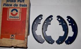 Chevrolet Oldsmobile Pontiac Buick 5474140 Nos 1971-1975 Chevy Vega Monza Starfire Astre Sunbird Sky Rr Brake Shoes