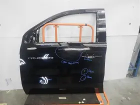 120-10544bl Chevrolet Truck 2025 Colorado Driver Front Door Shell
