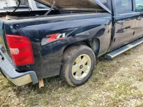 155-01073 Chevrolet Truck 08 13 Silverado 1500 Z71 Oem 8555 Black Crew 4wd 5ft9ftft Pickup Bed Box