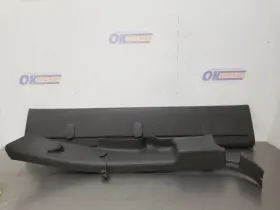 299.gm8m06 Chevrolet Truck 06 2006 Chevy Silverado 1500 Behind Seat Trim Set Gray