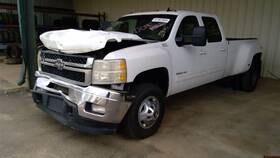 Chevrolet Truck 564.gm8z11 Silvrdo35 2011 Jack 999583