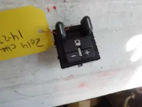 659.gm8m18 Chevrolet Truck 2014 Silvrdo15 Tow Switch Control Module Oe Part #23176401 611966