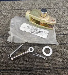 Fc3000 Clevis Qty 2 Threaded Straight Assembly 5/8 Inch -18 1/2 Pin