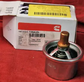 135675 Cummins Genuine Thermostat Part #