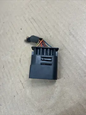 A0275459826 Delphi Mercedes-benz Headlight Head Lamp Connector Pigtail Plug Socket Oem