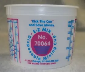 70064 E-z Mix 2-quart Plastic Mixing Cups Box Of 50