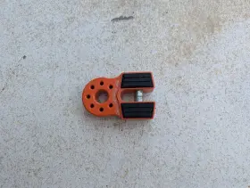 00050-01 Factor 55 Flatlink Shackle Mount With Steel Pin - Orange