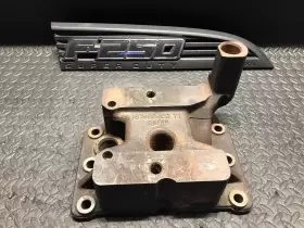 1874024c2t1 Ford 08 - 10 F250 F350 6.4l Turbo Pedestal Mount
