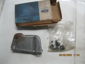 E1fz-17980-a Ford 1981/1982 Escort & Mercury Lynx Bumper Brace Genuine Oem Rh Lh 2 Braces Nos