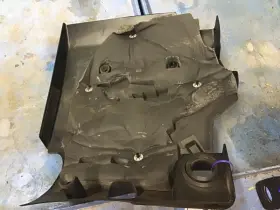351.fd1t14 Ford Taurus 2014 Engine Cover 773700