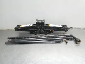 564.fd8506 Ford 04 - 08 F150 Spare Tire Sissor Jack Assembly And Tool Kit With Case