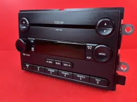5g1t-18c815-fb Ford 5g1t-18c815 2005-2007 Five Hundred 500 Am Fm 6 Disc Cd Mp3 Radio Oem.