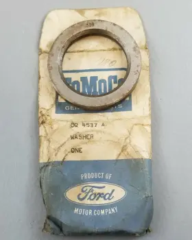 8q-4537-a Ford 1 New Fomoco Spacer .309 Vintage Old Stock