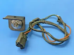 C1tp-9a056-az Ford 1967 1968 1969 1970 1972 F100 F250 Truck Bronco Auxiliary Fuel Tank Switch