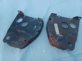 D3ly-16a215-a Ford Nos 1973 - 1976 Lincoln Mark Iv Front Fender Support L/r ...216-a