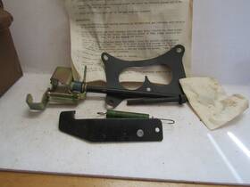 Ford D4tz-9581-m 74 1974 Truck Lever And Shaft Kit Nos