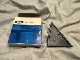 D8bb-17k709-ac Ford D8bz-17k709-a Nos Mirror Cover Teim Plate