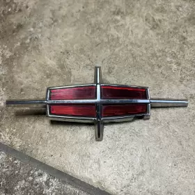 E0vy-5443600-a Ford Oem 1980 1984 Lincoln Trunk Ornament Lock Cover Emblem 1981 1982 1983