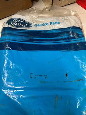 Ford E3zz-7652895-a New 1983-1986 Mustang Convertible Patch E3zz-7652859-a