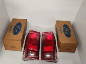 E9tz-13404-a Ford Nos Oem 1983-1990 Ranger Tail Light Lens Pair Right And Left