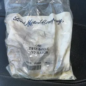 E9tz-5493-c Ford Brand New Insulator