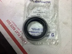 Eotz7b215b Ford Nos Double Lip Seal