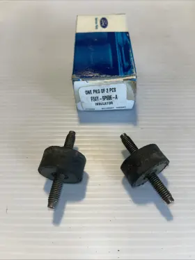 F5vy-9p686-a Ford Genuine Insulator Box Of 2 Free Shipping Nos