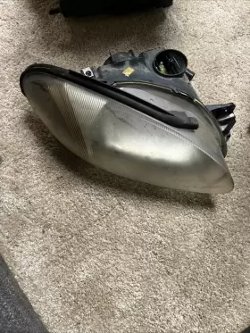 F8c6-13005-a Ford 1997-2003 Escort Zx2 Right Headlight P/n Genuine Oem