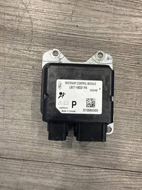 Ford Lb5t-14b321-pa 2020 - 2024 Explorer Restraint Control Module Srs Oem