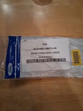 Mcr1mb-14b676-ab Ford Mcr1mb-14a614-ab Rear Conn Assy U625
