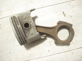 C3az-6108-aa Ford - Mercury Mustang Falcon Fairlane Cougar C3ae 289 Rod And Piston C5oe No Hole
