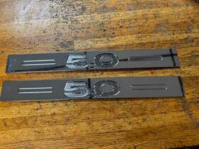 Ford Racing Sp-13208-cust 2011 2012 2013 2014 Mustang 5.0l Coyote Door Sill Plate Emblems In Chrome